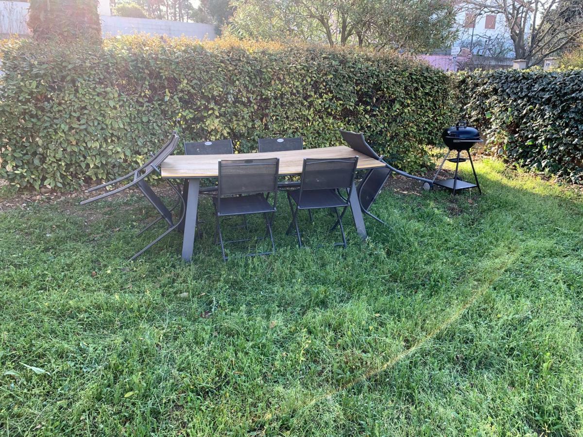 Gignac - Superbe Cocon Independant Avec Balneo Et Jardin Apartment Exterior photo